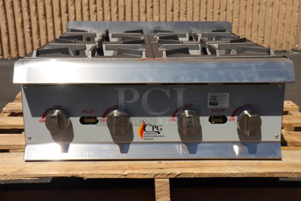 BRAND NEW Cooking Performance Group R-CPG-24-NL 4 Burner Gas Countertop Range, 88,000 BTU, minor dents, out of packaging.