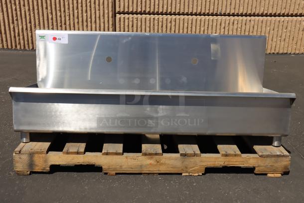 Brand new Regency 600HSMSB1848 wall-mounted 48"x17.5" hand sink, includes wall brackets, drain connection, may have minor scratches.