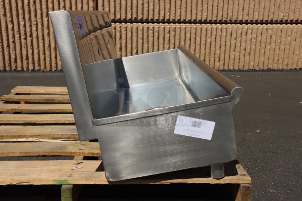 Regency 600HSMSB1848 wall-mounted hand sink, 48" x 17.5", stainless steel, includes drain and mounting hardware, new with possible scratches.