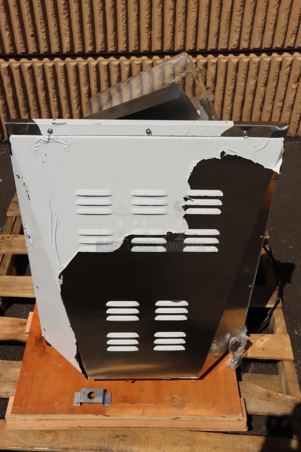 NEW Estella EDS18D 18" countertop two-stage dough sheeter, damaged with scratches and dents, out of original packaging.