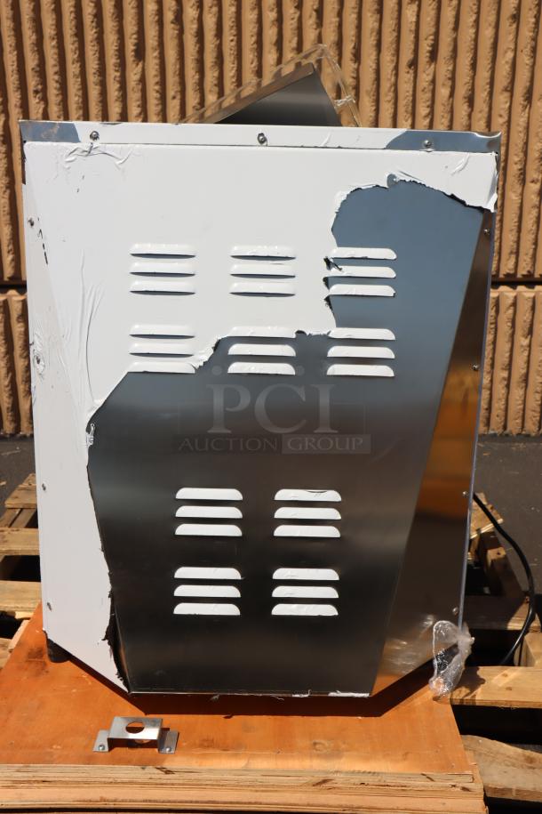Estella EDS18D 18" countertop dough sheeter, scratched and dented, out of packaging, 120V, 1/2 HP. S/N: 901435-26.