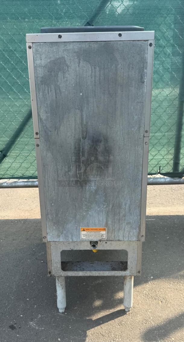 Pitco® Natural Gas 40-50 lb. Floor Deep Fryer, 122,000 BTU, showing metal finish and visible caution label, used condition.
