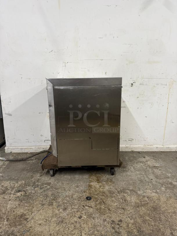 Lamber Deluxe High-Temp Rack Undercounter Dishwasher, stainless steel, handles 30 racks/hr, 208-240v, good condition.
