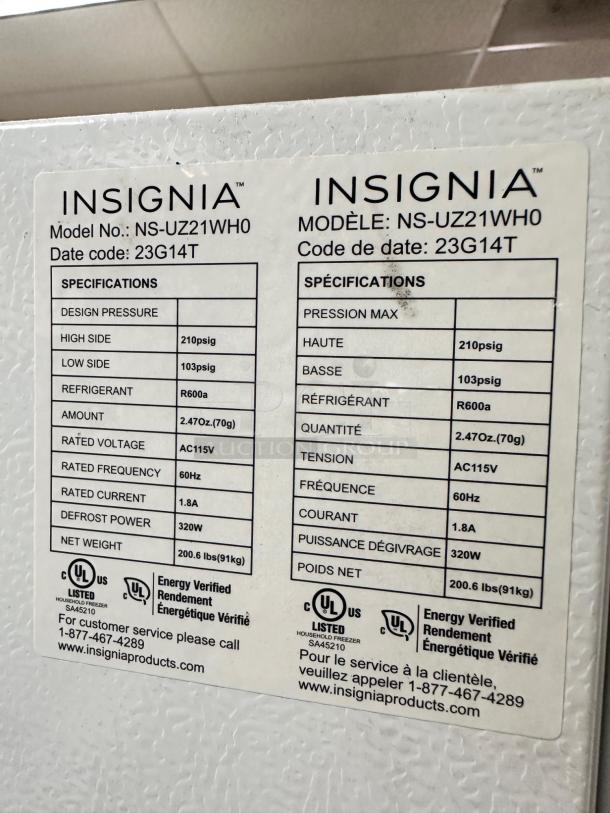 Insignia NS-UZ21WH0 upright freezer label showing specifications and UL certification. 21 Cu. Ft., 115V, excellent condition.