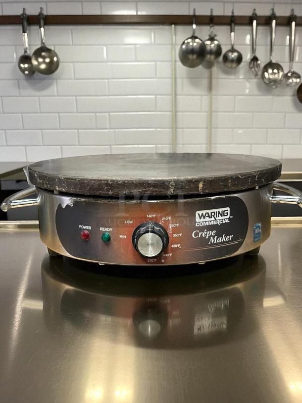 Waring WSC160 16" electric crepe maker in great condition, 120V. Features temperature dial and power/ready lights.