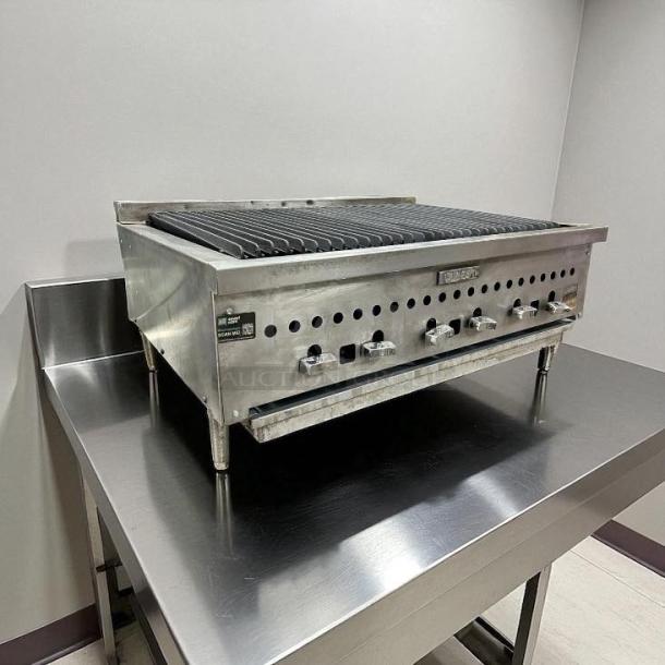 Vulcan VACB36 36"W Achiever Series gas charbroiler in excellent condition, 108 kBTU, tested and working, stainless steel.