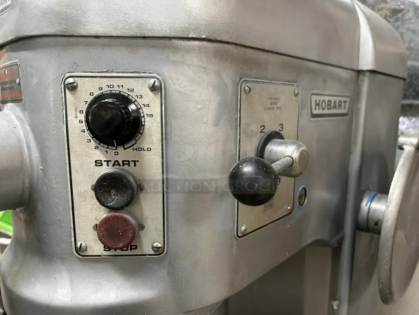 HOBART H-600T commercial mixer with control panel, speed settings, and start/stop buttons. 60 qt, single phase, 230V. Great condition.
