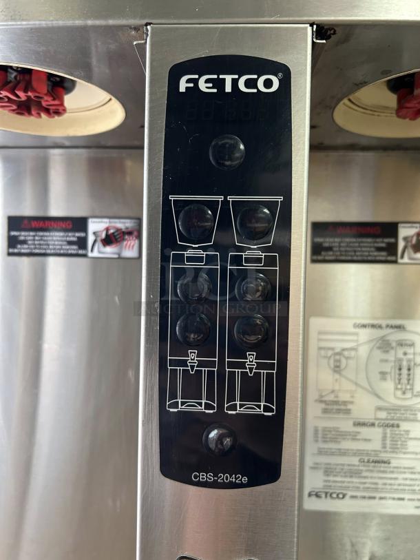 Fetco Extractor CBS-2042e Twin 1 Gallon Coffee Brewer, fully tested, excellent condition, control panel visible with model marking.