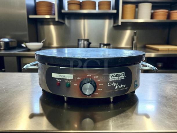 Waring WSC160X 16" crepe maker with heat-resistant handle, 1800W, fully tested, excellent condition, visible control panel.