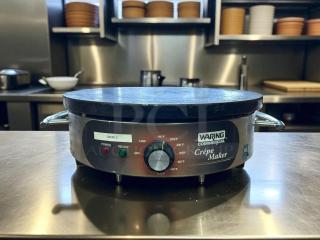 Waring WSC160X 16" crepe maker with heat-resistant handle, 1800W, fully tested, excellent condition, visible control panel.