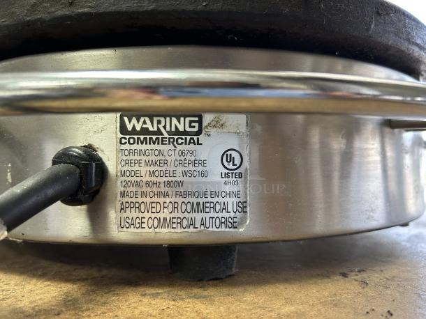 Waring WSC160X 16" Crepe Maker, 1800W, heat-resistant handle, excellent condition. UL listed, commercial use approved.