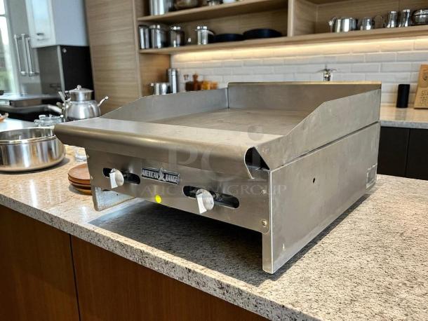 American Range AEMG-24 gas griddle in perfect condition, manual controls, 24" wide, stainless steel, fully tested.