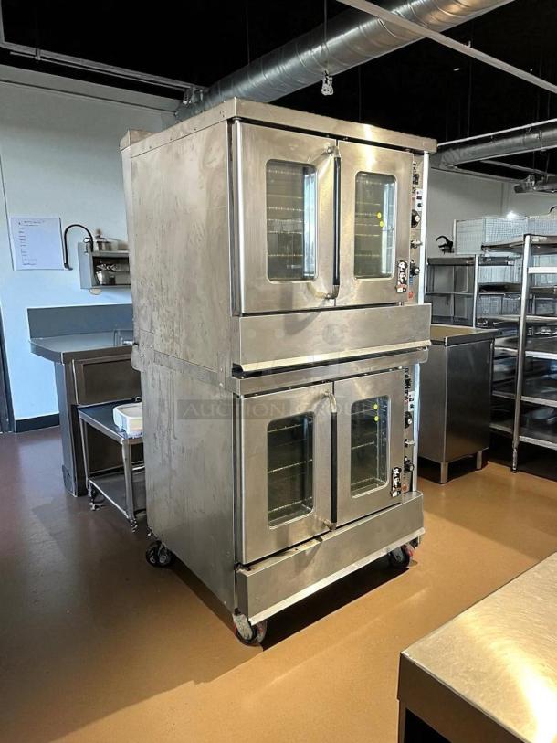 Montague 2-115A Vectaire Convection Oven, natural gas, 2 decks, excellent condition, stainless steel, fully tested and working.