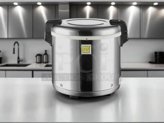 Thunder Group SEJ22000 50-cup electric rice warmer in stainless steel, great condition, 120v, fully tested and working.