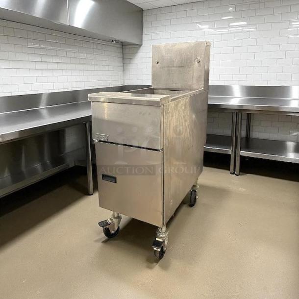 Pitco VF-35S gas fryer, floor model, 35 lb vat, natural gas, stainless steel, great condition, fully tested and working.
