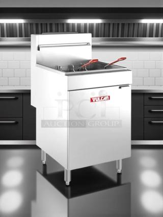 Vulcan LG400-1 natural gas floor fryer, 45-50 lb. capacity, 120,000 BTU, excellent condition, fully tested and working.