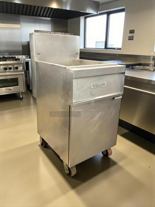 Vulcan LG400-1 natural gas fryer, 45-50 lb capacity, 120,000 BTU, like new, fully tested, on casters, in commercial kitchen.