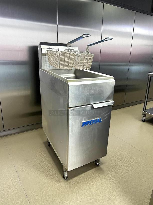 Imperial IFS-40 40lb gas deep fat fryer, 105,000 BTU, excellent condition, fully tested, with two baskets and visible branding.