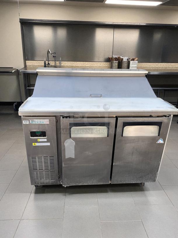 Everest EPR2 48" refrigerated sandwich prep table, outstanding condition, fully tested, 115V, visible brand logo.