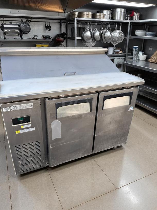 Everest EPR2 48" refrigerated sandwich prep table, outstanding condition, stainless steel, visible digital display, 115V.