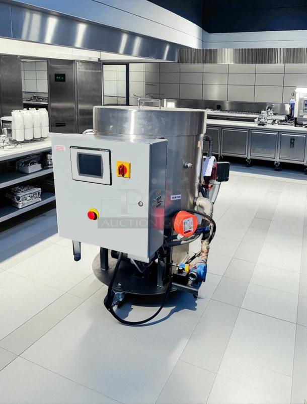 Watlow Heated Mixing Tank System with Allen-Bradley PanelView C600, 240V, superb condition, model BCN8A10S, fully tested.