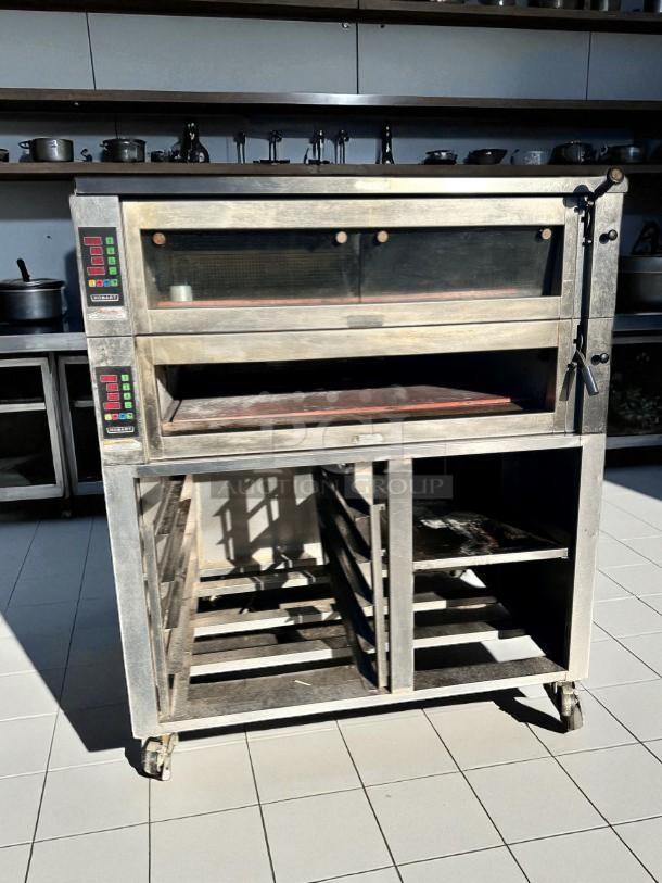 Hobart HWD03D-4 double deck electric deck oven with stand, outstanding condition, 208V, 10.7kW, fully tested and working.