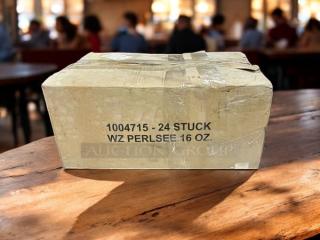 Case of 24 Widmer Brothers 16 oz. Limited Edition Weizen Pilsner glasses. Box marked "1004715 - 24 STUCK WZ PERLSEE 16 OZ."