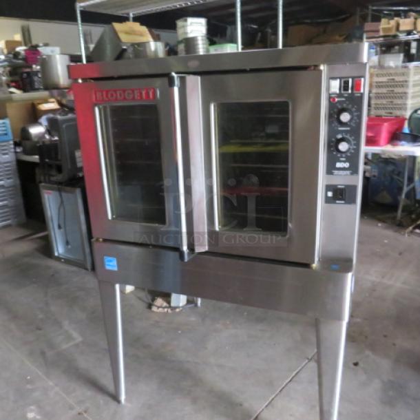 Blodgett BOD-100-E electric convection oven, full size, stainless steel, 208-240V, 1 phase, 38x37x57.5, working condition.