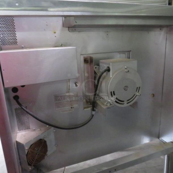 Blodgett convection oven model BOD-100-E. Stainless steel, 208-240V, 1 phase, dimensions 38x37x57.5 inches.