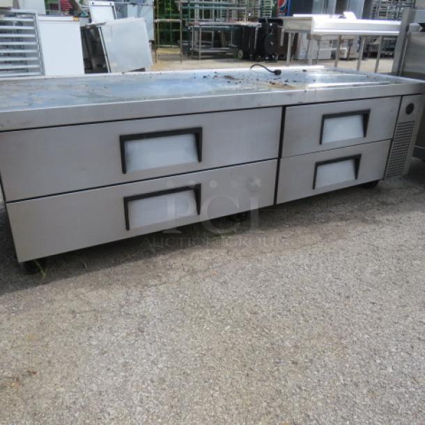True 4-drawer refrigerated chef base, model TRCB-82-84-HC, 84"x32"x26", on casters, 115V, metal finish, working condition.