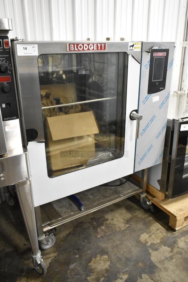 Brand new Blodgett BLCT 102/CPE-gas 2.10 stainless steel convection oven, view-through door, 95,500 BTU, natural gas.