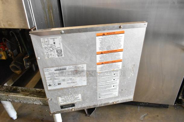 Pitco Frialator SG14 stainless steel deep fat fryer, natural gas powered, 110,000 BTU, with visible warning labels.