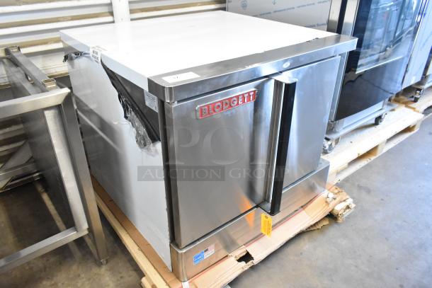 BRAND NEW 2024 Blodgett Zephaire-200-G-ES stainless steel convection oven, natural gas, solid doors, scratches visible.