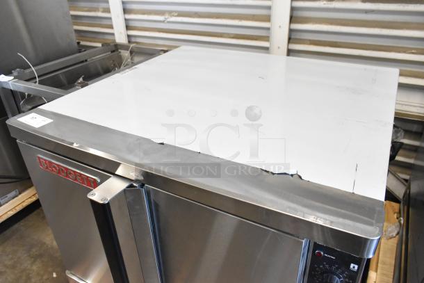 BRAND NEW Scratch and Dent 2024 Blodgett Zephaire-200-G-ES convection oven; stainless steel; 50,000 BTU; visible top dent.