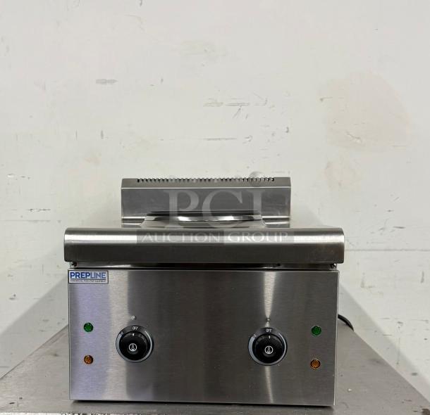 Prepline GS-03 hotplate with 2 burners, stainless steel finish, dual control knobs, indicator lights, excellent condition.