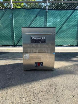 Noble Warewashing UH30-E undercounter dishwasher, stainless steel, energy-efficient, good condition, model UH30E.