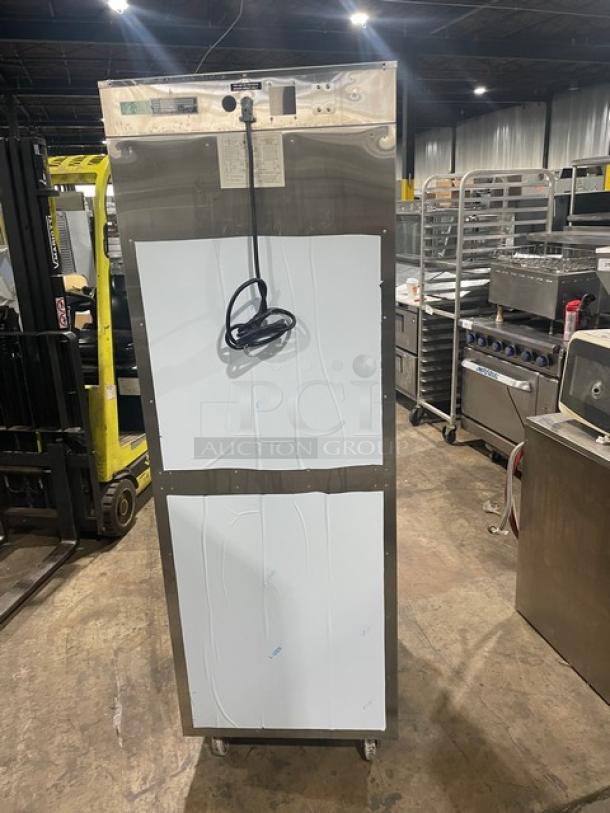 Alto-Shaam 1200-UP/SR stainless steel heated holding/proofing cabinet with Dutch door, chrome racks, and digital controls.