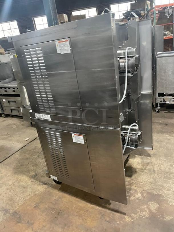 Alto-Shaam ASC-4G double stacked convection oven, stainless steel, natural gas, 2019, on casters, with thermostatic controls.