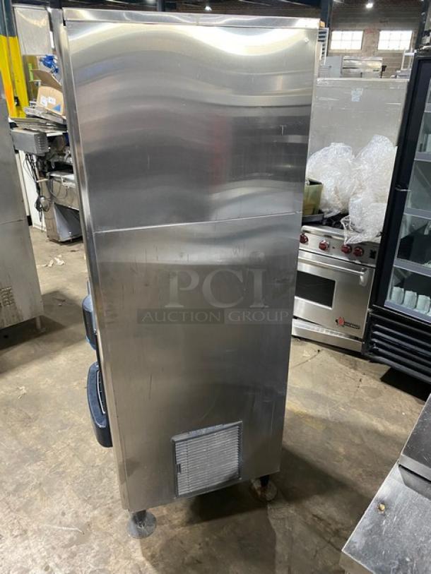 Hoshizaki DKM-500BAH stainless steel ice maker, air-cooled, electric, Energy Star certified, on legs, model DKM500BAH.