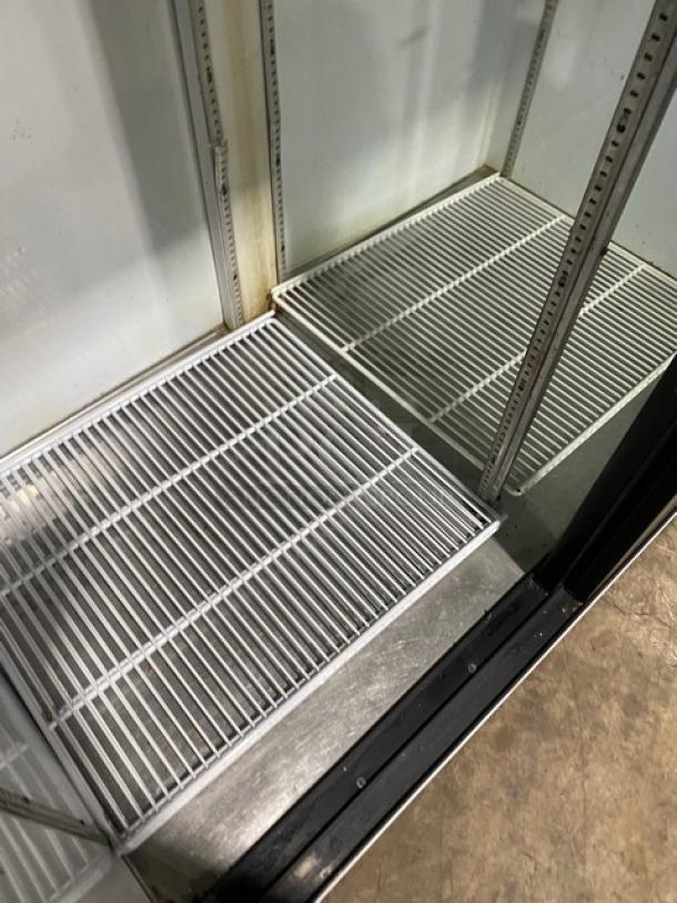 Beverage-Air MT45 commercial refrigerator with double glass sliding doors, poly-coated wire rack, SN: 5263195, 115V 1 Phase.