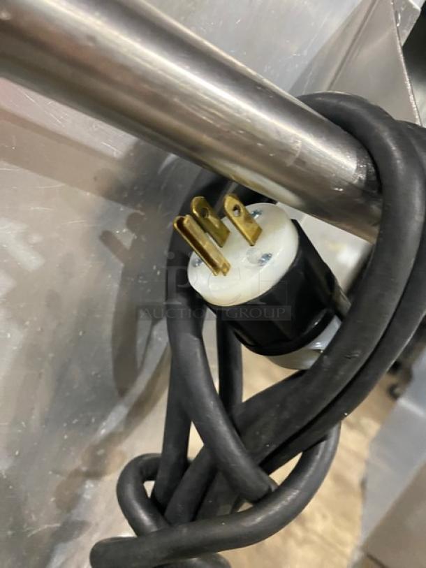 Electric plug and cable of a Precision commercial electric holding/proofing cabinet.