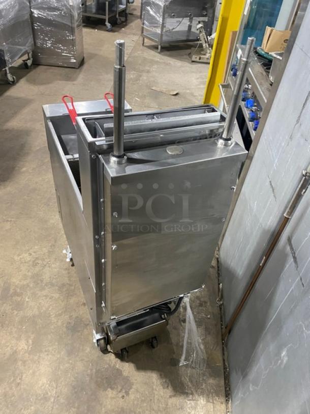 Pitco Solofilter Solstice Supreme Series 50 lb. split-tank fryer with digital controls, stainless steel, on casters.