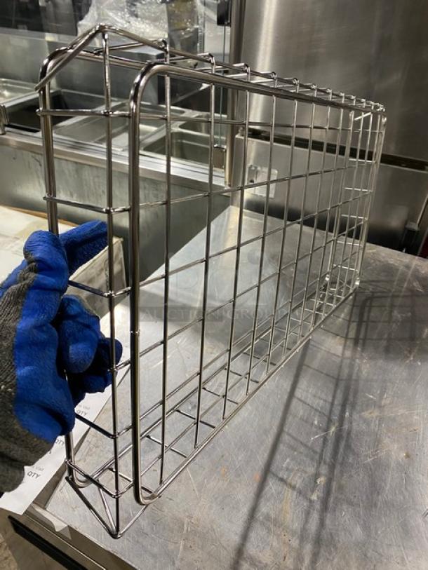Chrome plated full-sized wired rack for bagels/pastries, commercial use. Sturdy construction, excellent condition.