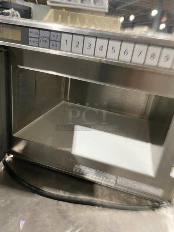 Panasonic NE17521 commercial stainless steel microwave, programmable touch controls, 208V, 1 phase, used condition.