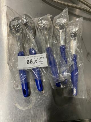 Vollrath Jacobs Pride stainless steel 2 oz. perforated food portioner spoons, model 64322, with blue grip handles, in packaging.