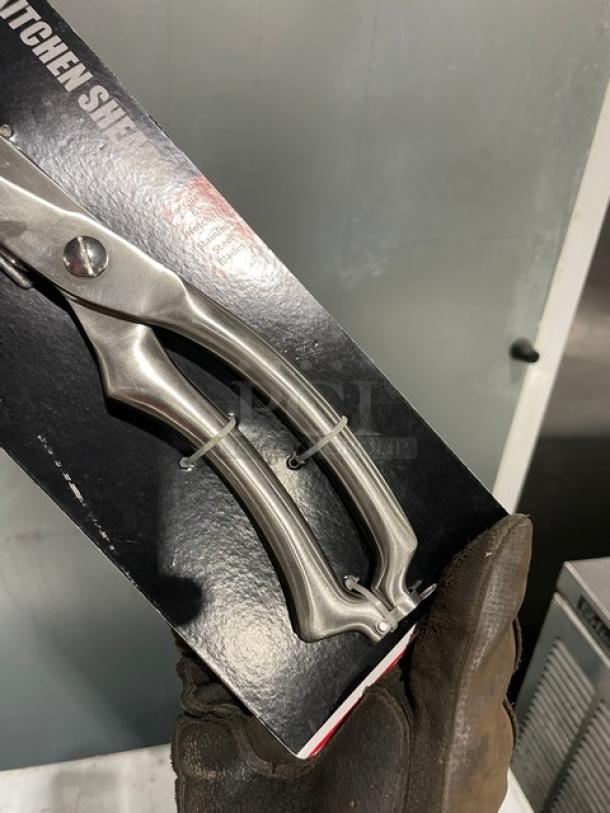 NEW Winco Winware KS-03 stainless steel kitchen shears in original packaging. Commercial-grade, durable design.