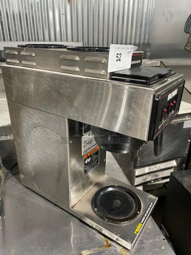 Bunn VP173 stainless steel electric countertop coffee brewer with 3 warmers, 120V, 1 Phase, SN: VP17256079, in good condition.