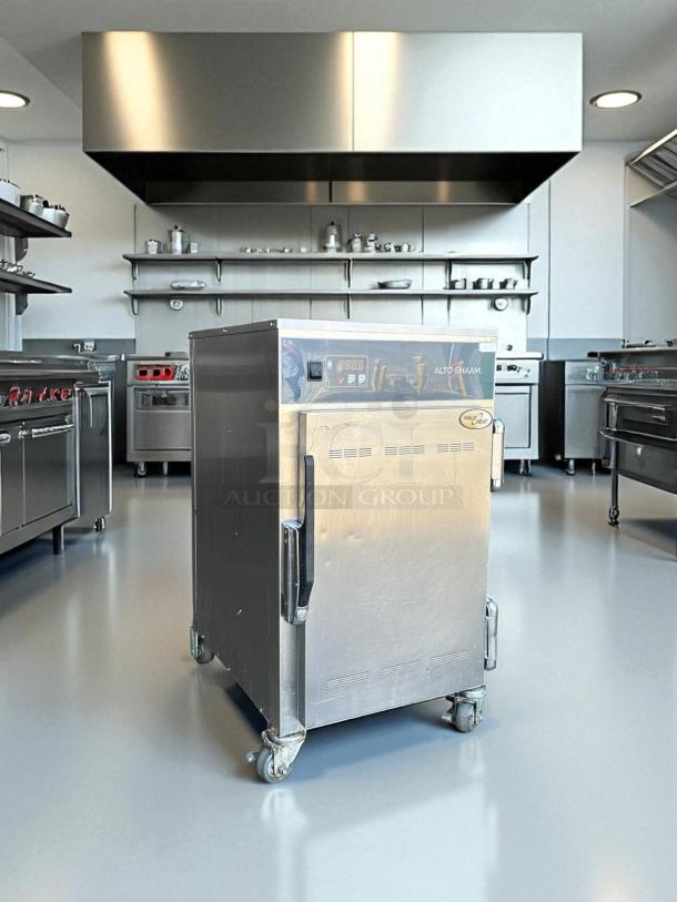 Alto-Shaam 500-S mobile holding cabinet, stainless steel, 6-pan capacity, on casters, fully tested, 208/240V.