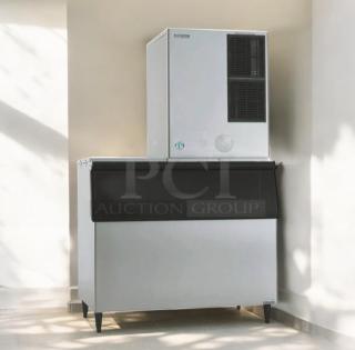 Super Nice! – Hoshizaki KM-901MAH Ice Maker with Ice Storage Bin – Air-Cooled – 208-230V – Fully Tested & Working! - Item #1203319