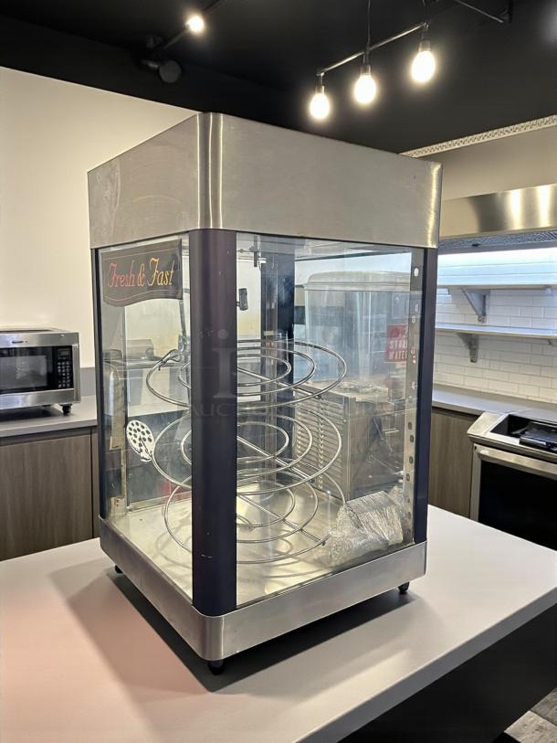 Star HFD-2A heated display cabinet with rotating racks, excellent condition, 120V, fully tested, "Fresh & Fast" labeled.
